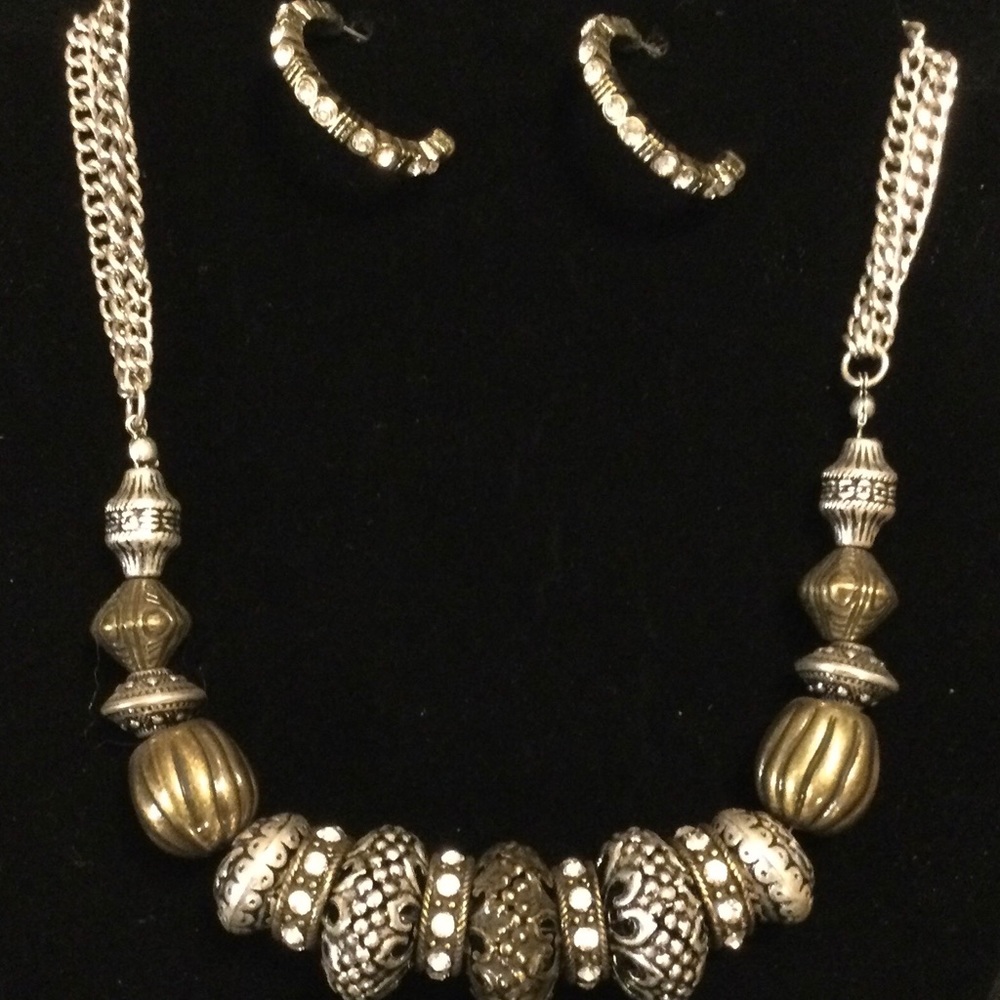 Necklace and Earring Set